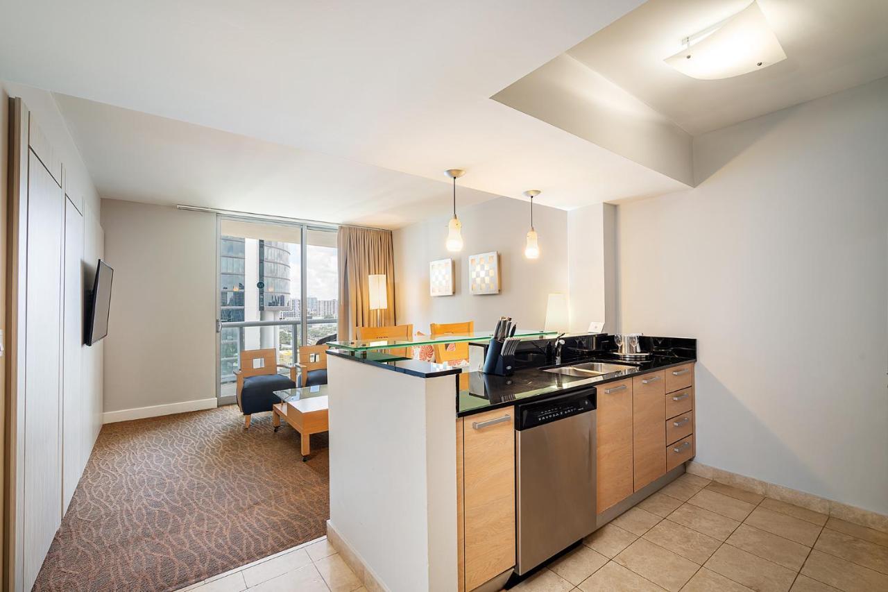 Sunny Isles 1Bdr Sea View And Pool Apartment ไมอามีบีช ภายนอก รูปภาพ