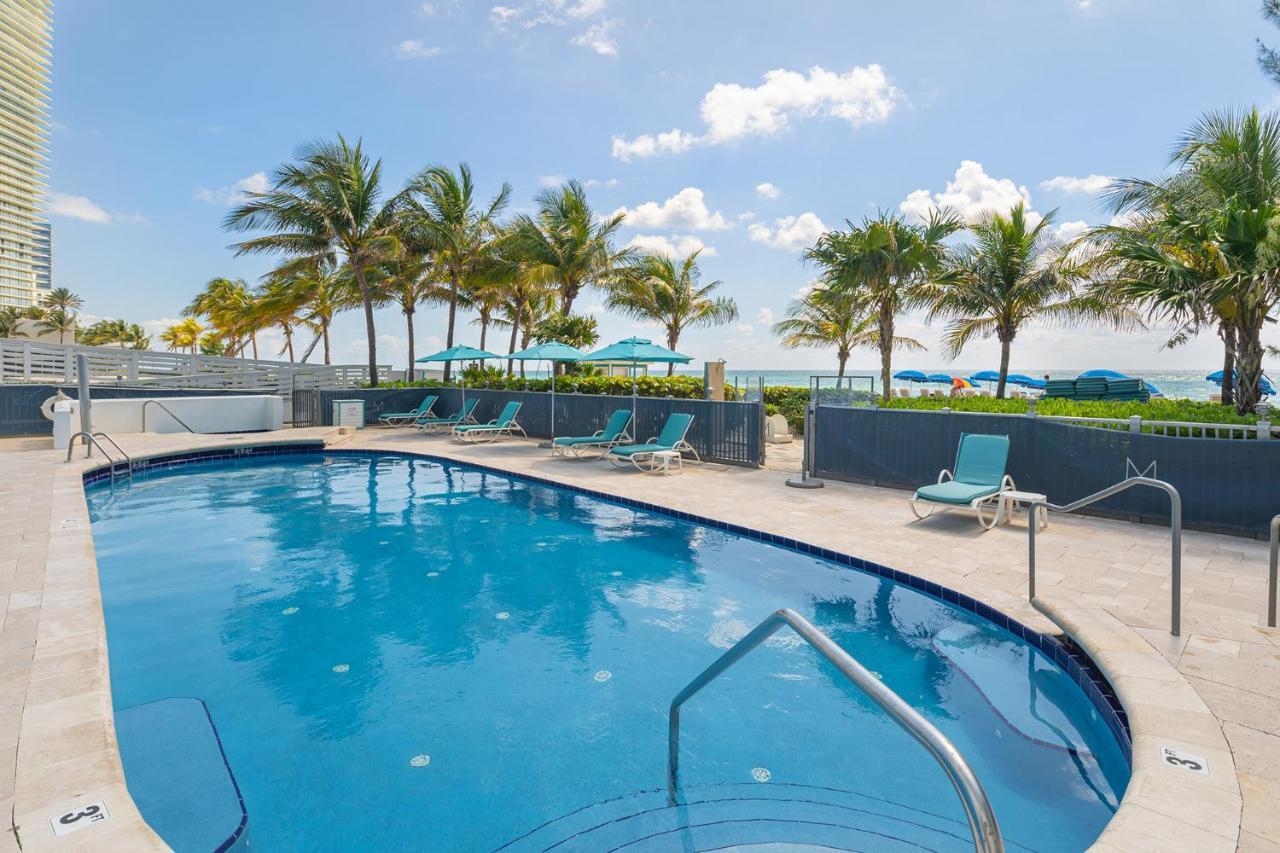 Sunny Isles 1Bdr Sea View And Pool Apartment ไมอามีบีช ภายนอก รูปภาพ