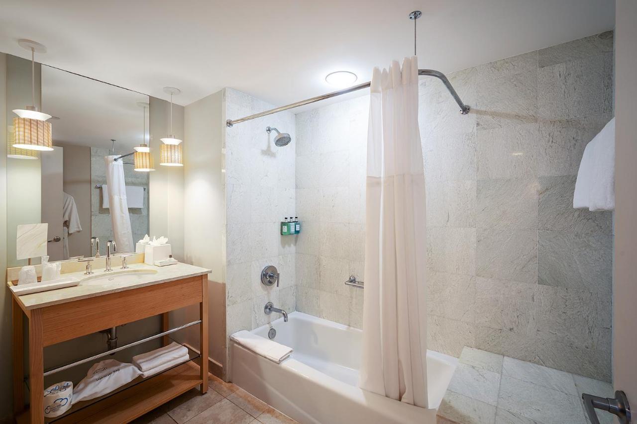 Sunny Isles 1Bdr Sea View And Pool Apartment ไมอามีบีช ภายนอก รูปภาพ